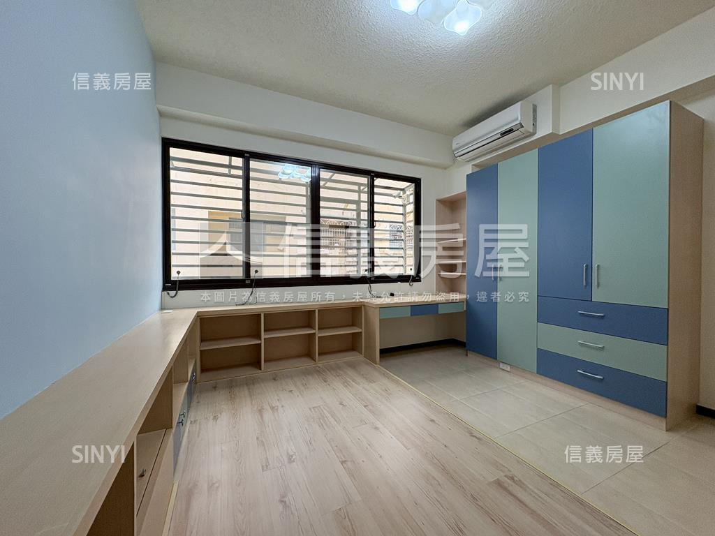 臨路朝南裕文學區美車墅房屋室內格局與周邊環境