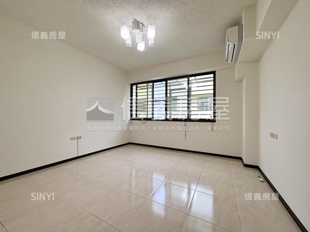 臨路朝南裕文學區美車墅房屋室內格局與周邊環境