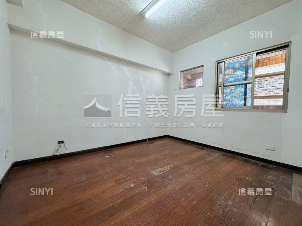 太子臻品低總價三房附車位房屋室內格局與周邊環境