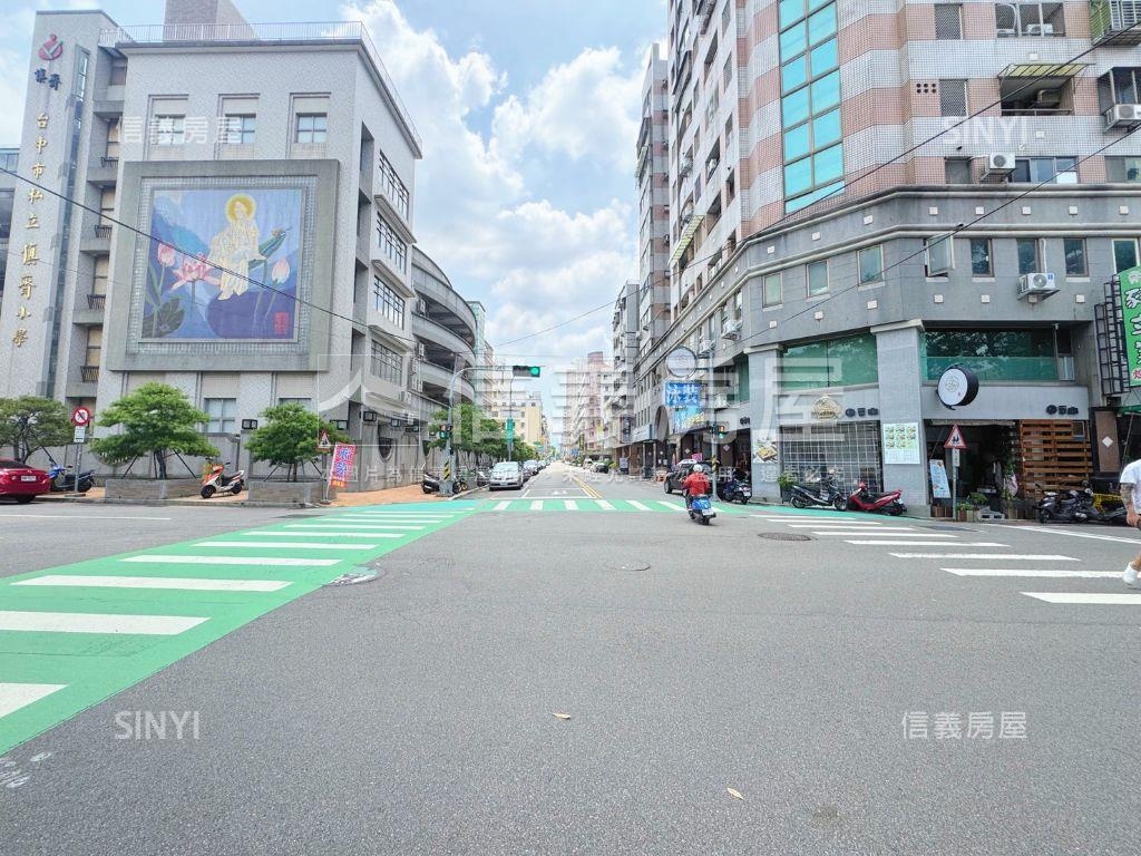 帥正山西路角間金店面讚房屋室內格局與周邊環境