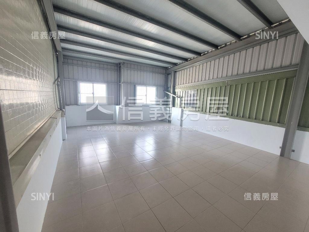 裕豐街面寬雙車墅房屋室內格局與周邊環境