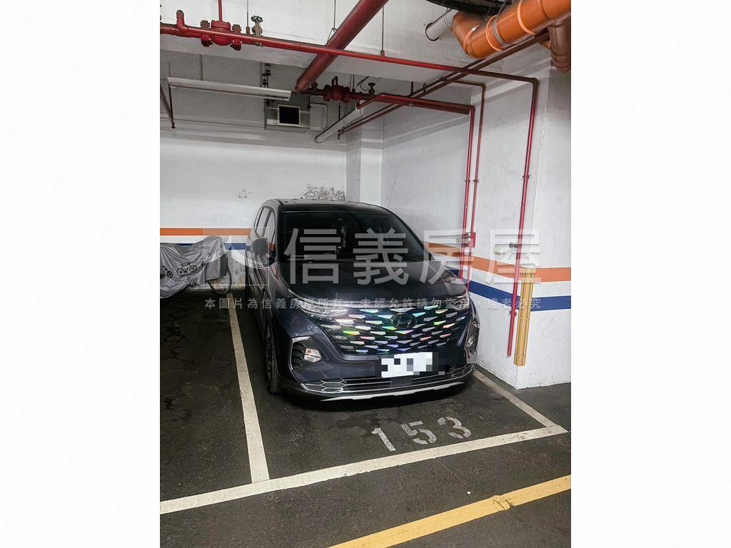 店長推薦！百老匯３房車位房屋室內格局與周邊環境