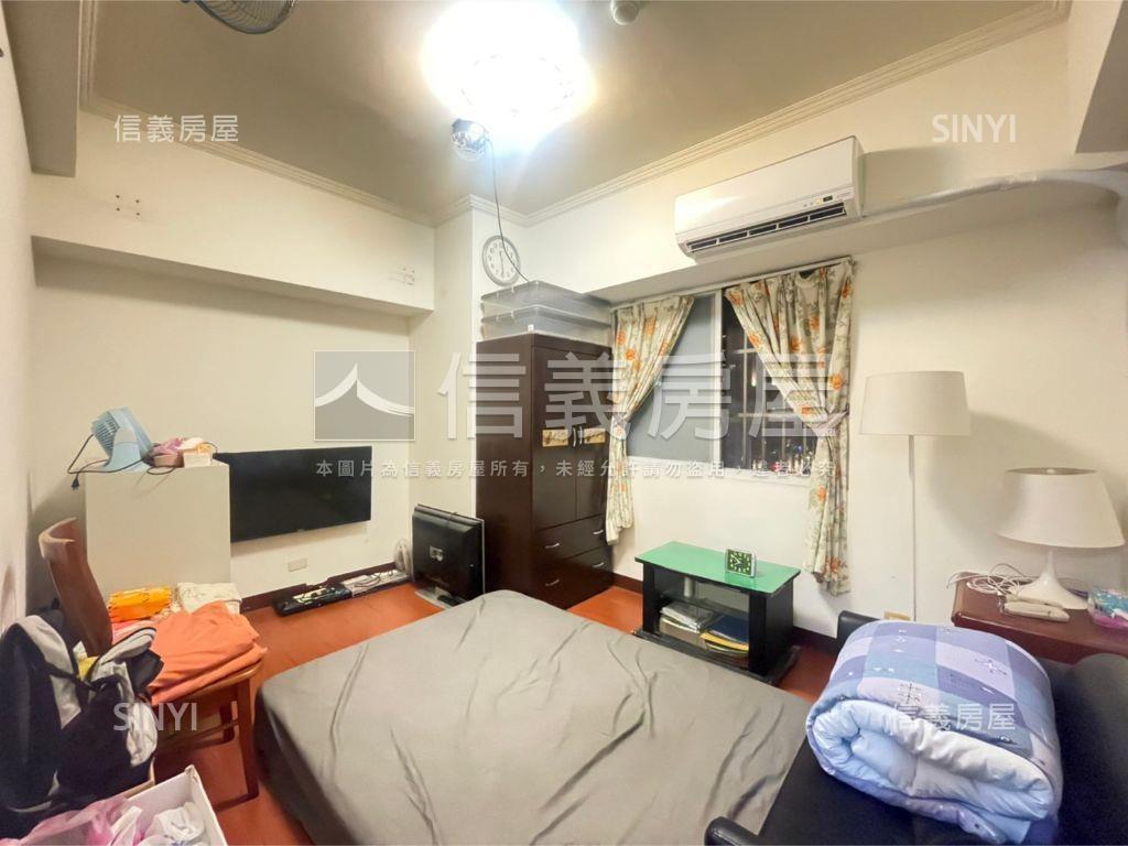 近捷運大業學區四房平車位房屋室內格局與周邊環境