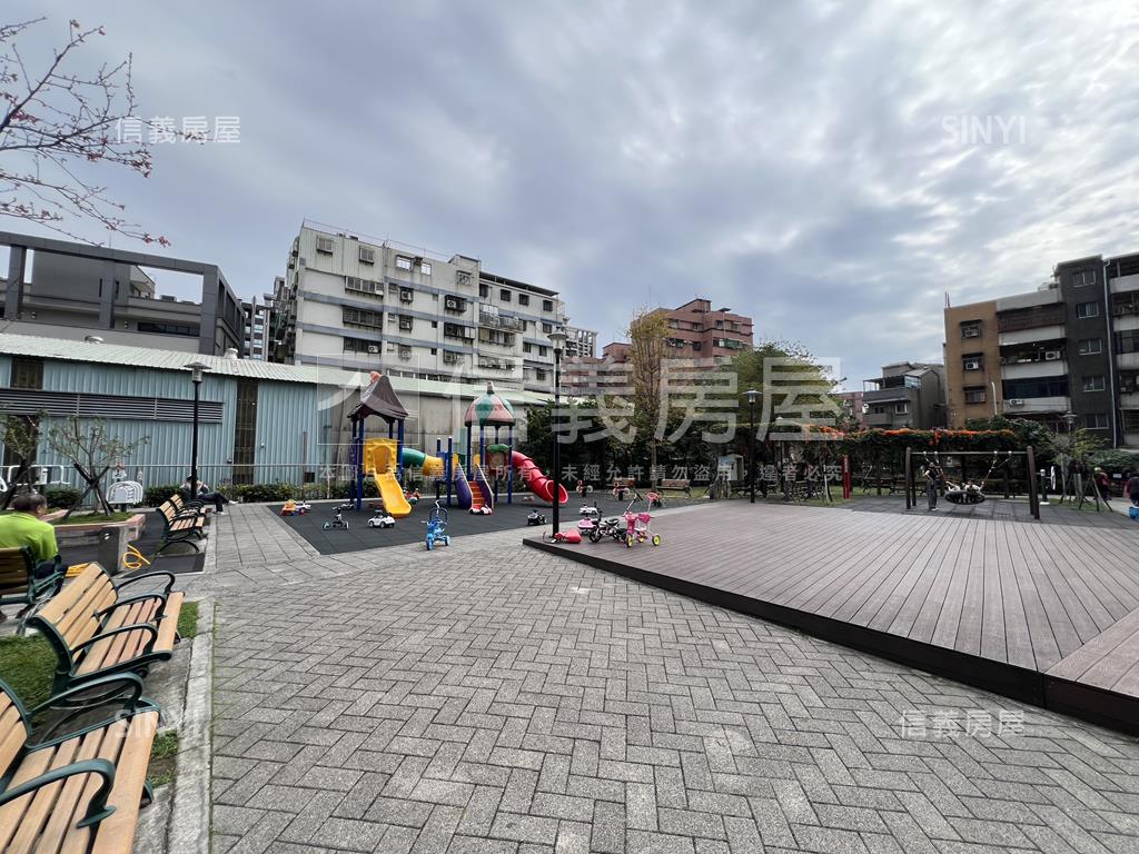 公園旁全新交屋百洲賞三房房屋室內格局與周邊環境