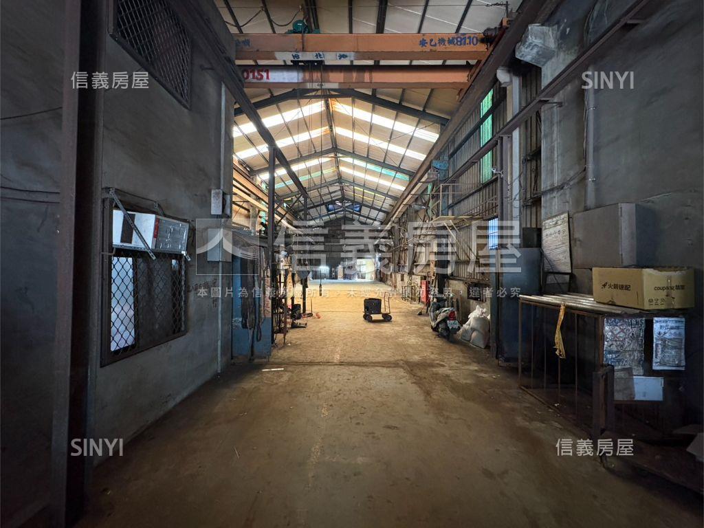 近Ａ１０高約９米乙工廠房房屋室內格局與周邊環境