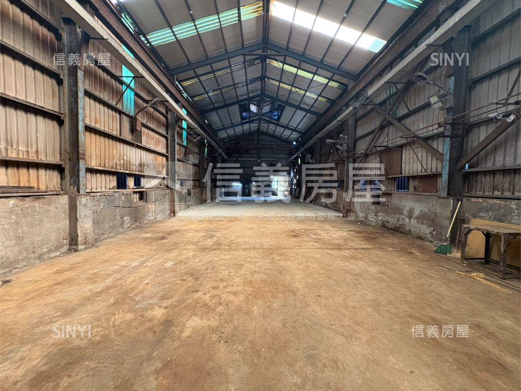 近Ａ１０高約９米乙工廠房房屋室內格局與周邊環境