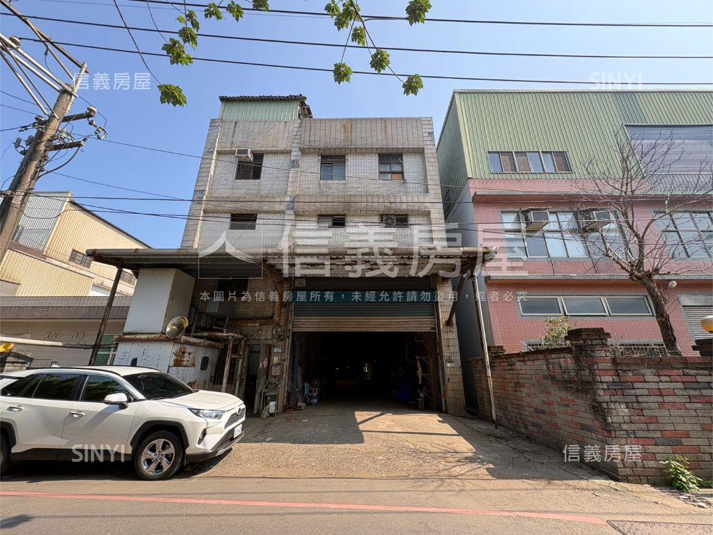 近Ａ１０高約９米乙工廠房房屋室內格局與周邊環境