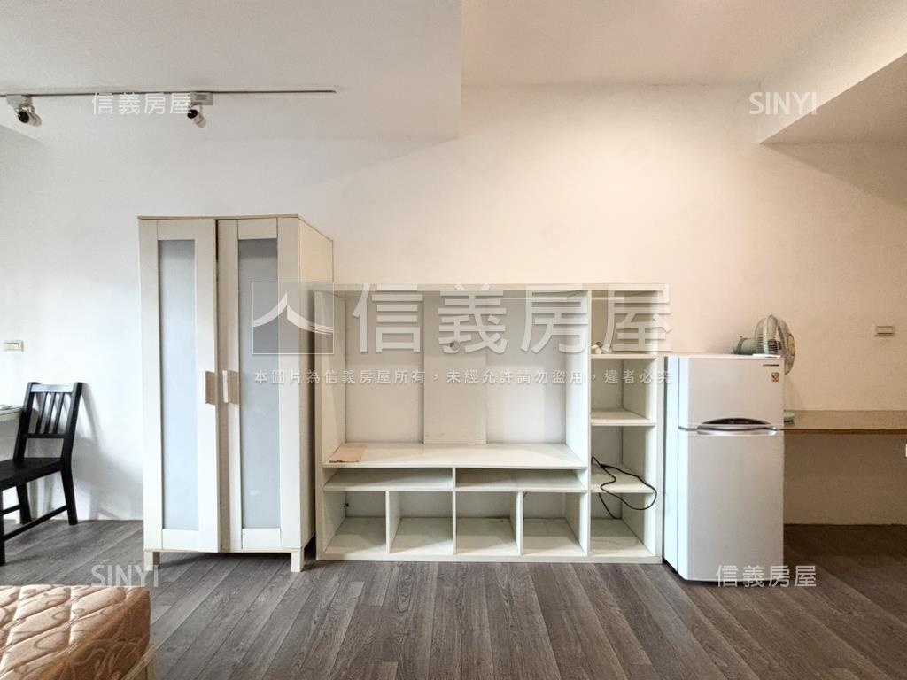 台中公園低總價電梯美套房房屋室內格局與周邊環境