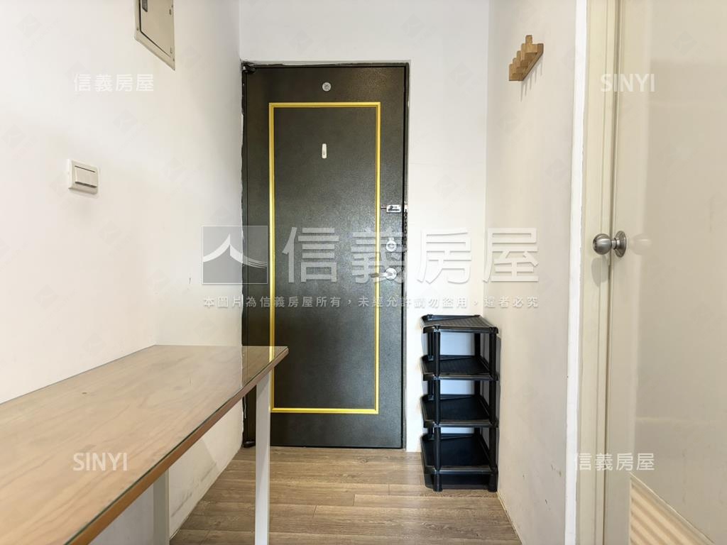 台中公園低總價電梯美套房房屋室內格局與周邊環境