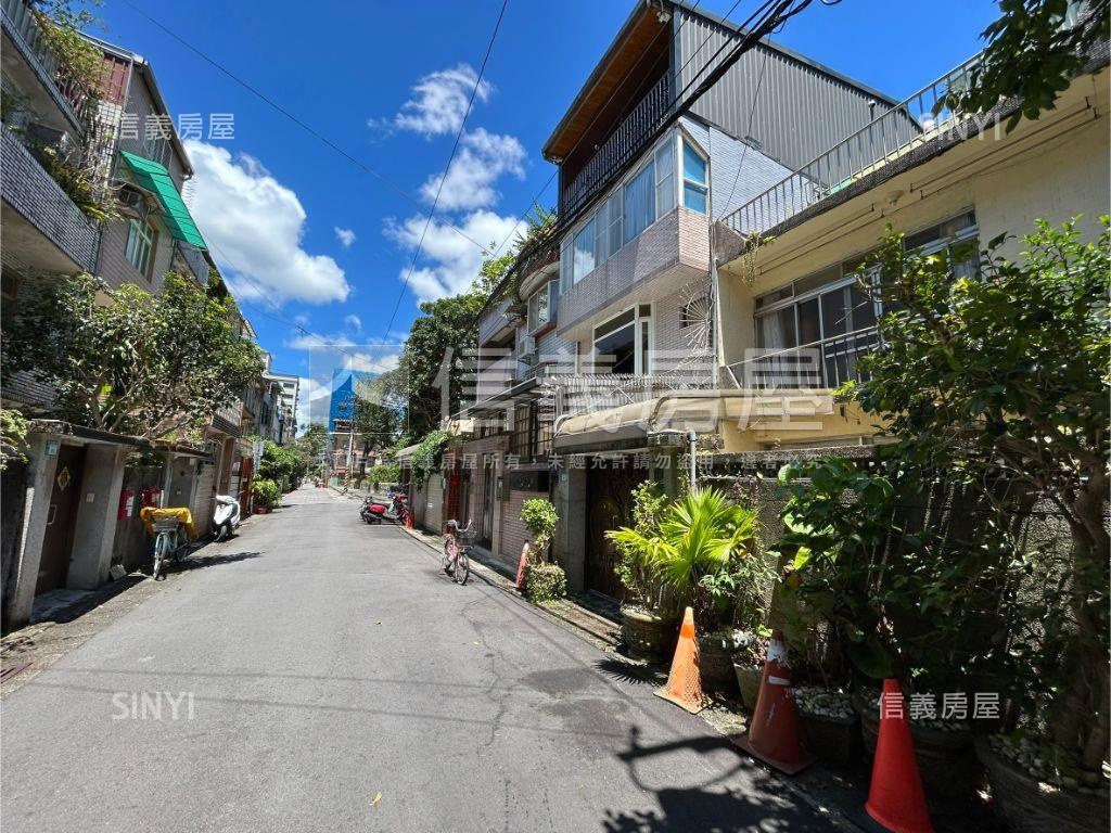 三民路稀有透天房屋室內格局與周邊環境