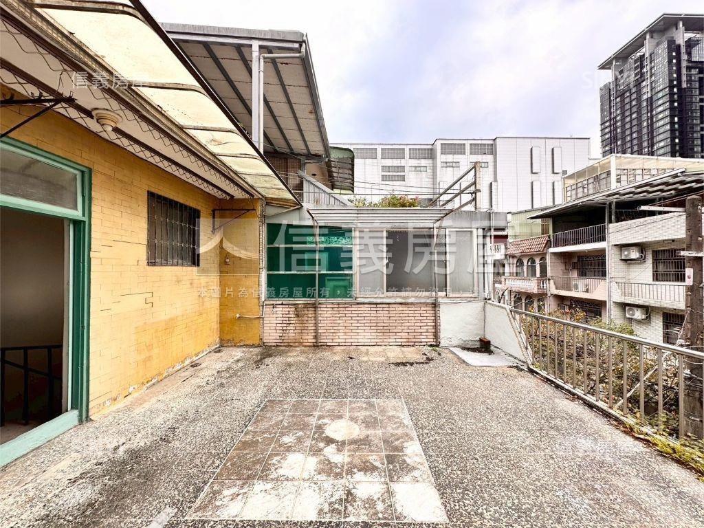 三民路稀有透天房屋室內格局與周邊環境