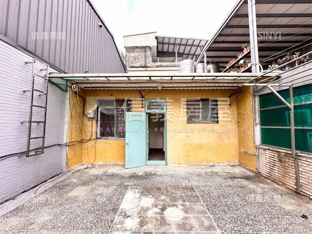 三民路稀有透天房屋室內格局與周邊環境