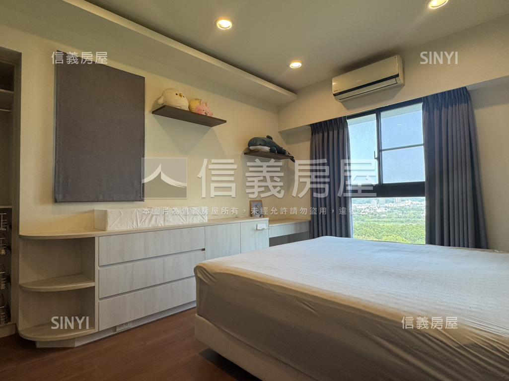 環宇市住宅綠景四房雙車位房屋室內格局與周邊環境