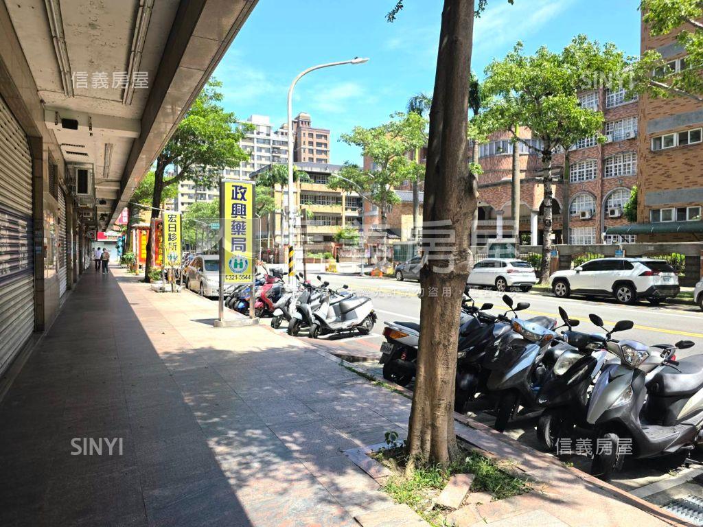 星光市穩定收租金店面房屋室內格局與周邊環境