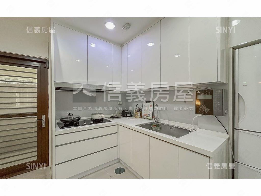 通豪高邑邊間採光極好店面房屋室內格局與周邊環境