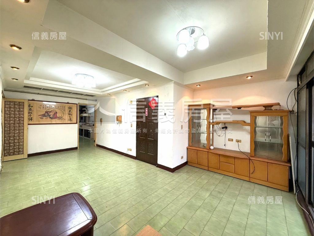 自由好學溫暖宅房屋室內格局與周邊環境