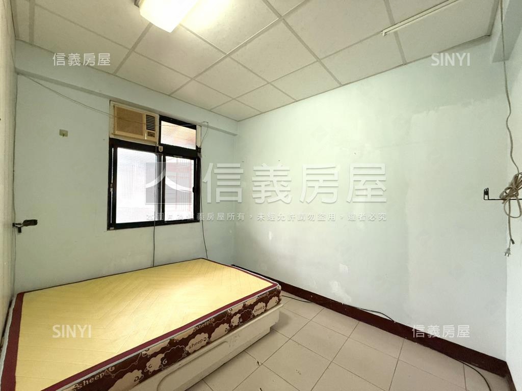 自由好學溫暖宅房屋室內格局與周邊環境