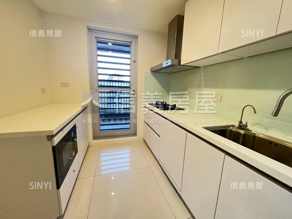 東騰青一誠意出售房屋室內格局與周邊環境