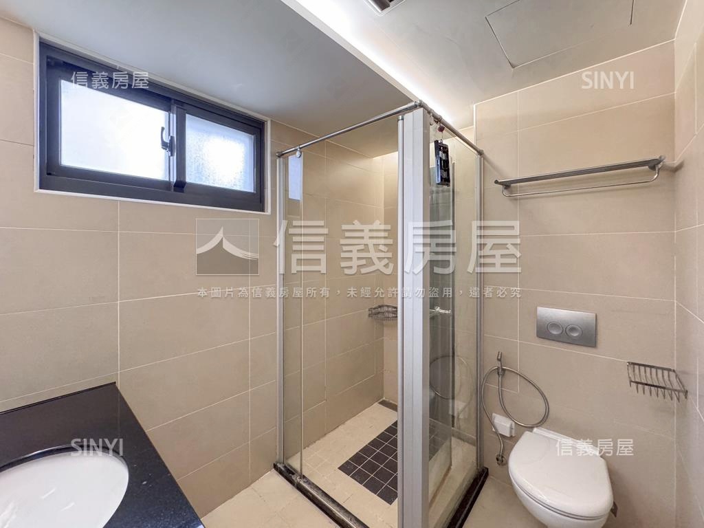 市區問鼎苑低總價三房房屋室內格局與周邊環境