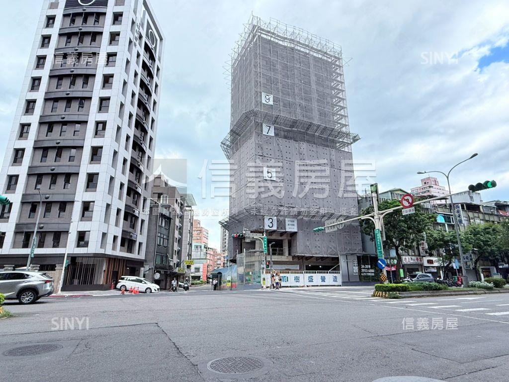 景美預售（丰景）Ａ戶頂樓房屋室內格局與周邊環境