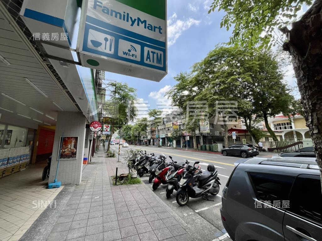 景美溪河畔電梯車位宅房屋室內格局與周邊環境