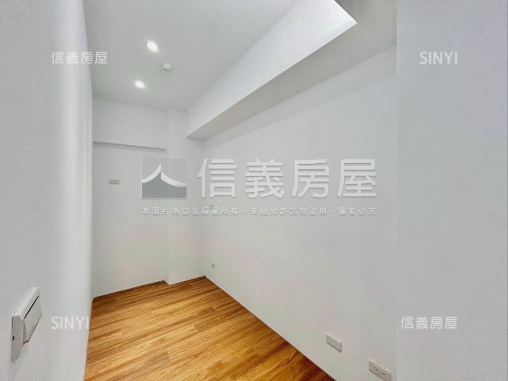 ２＋１大兩房全新裝潢美屋房屋室內格局與周邊環境