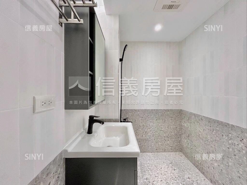 ２＋１大兩房全新裝潢美屋房屋室內格局與周邊環境