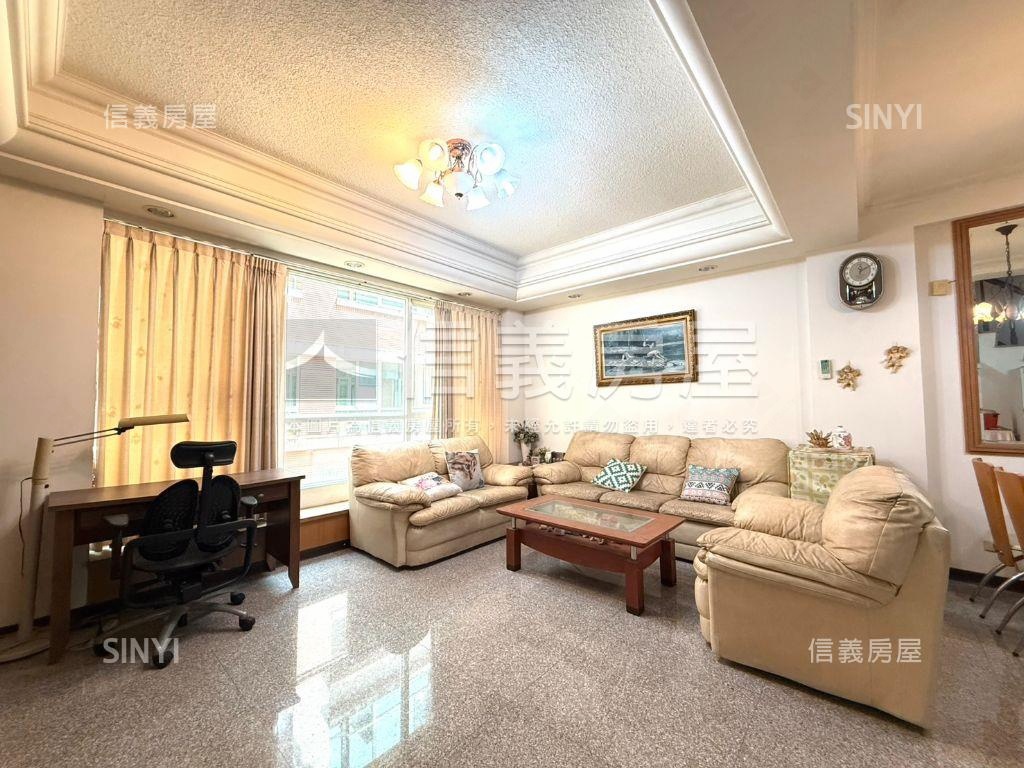 虎尾寮｜大面寬併排車墅房屋室內格局與周邊環境