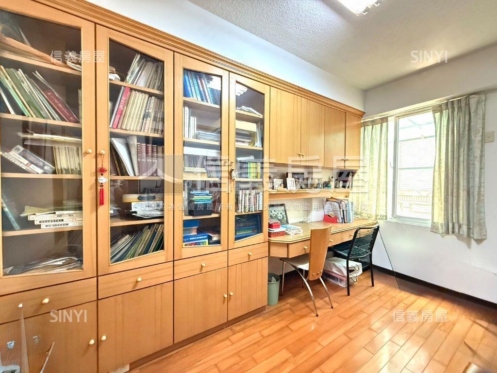 虎尾寮｜大面寬併排車墅房屋室內格局與周邊環境