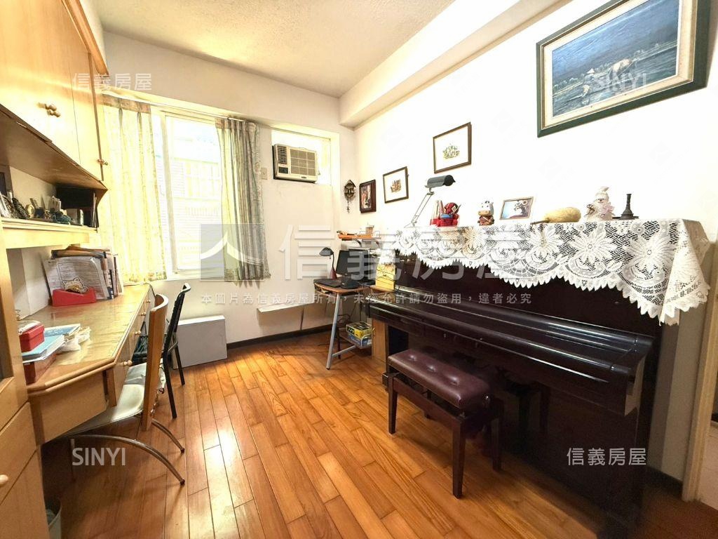 虎尾寮｜大面寬併排車墅房屋室內格局與周邊環境