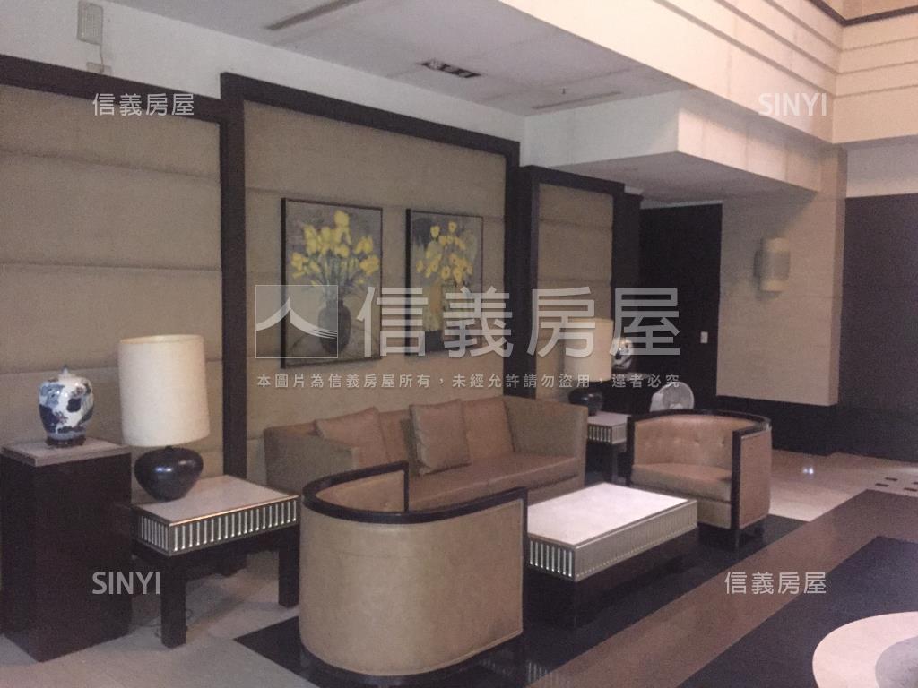 近重劃區享受假期景觀兩房房屋室內格局與周邊環境