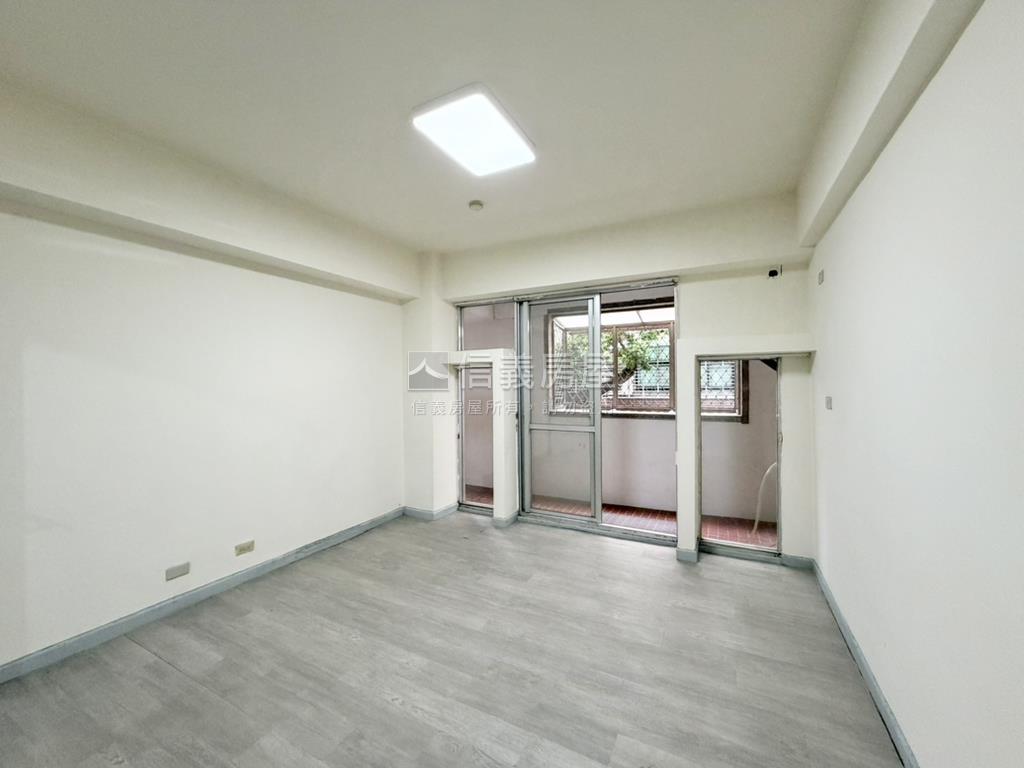 大安公園朝南綠景美４房房屋室內格局與周邊環境