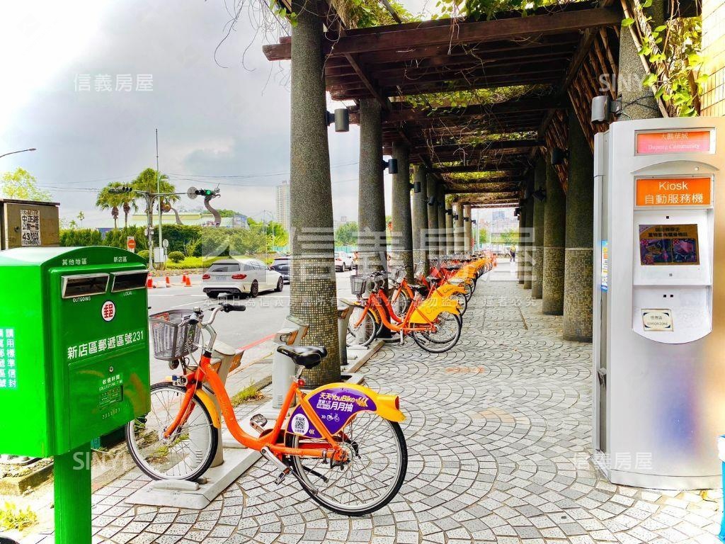 忠孝新城電梯三房車位房屋室內格局與周邊環境