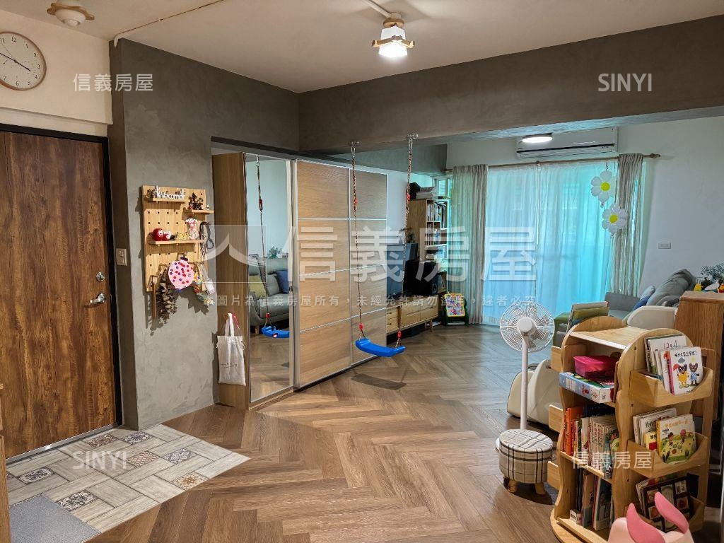 集賢家樂福採光大四房車位房屋室內格局與周邊環境