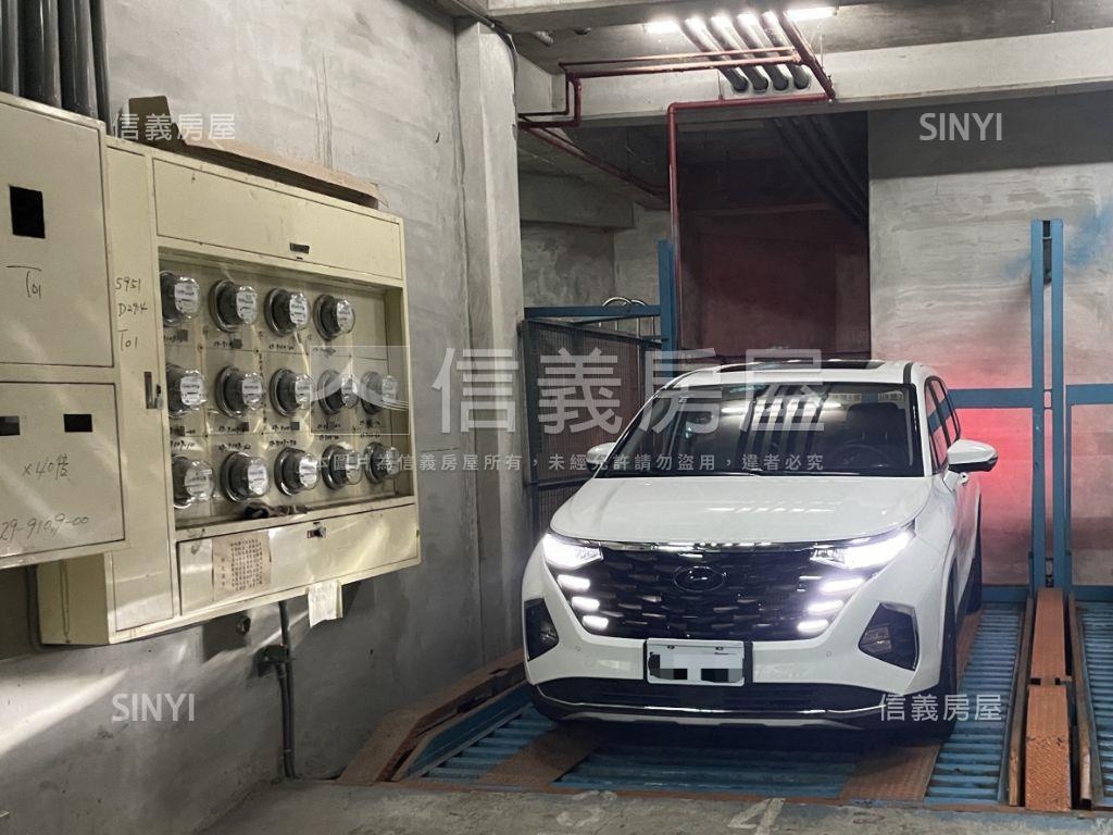 集賢家樂福採光大四房車位房屋室內格局與周邊環境