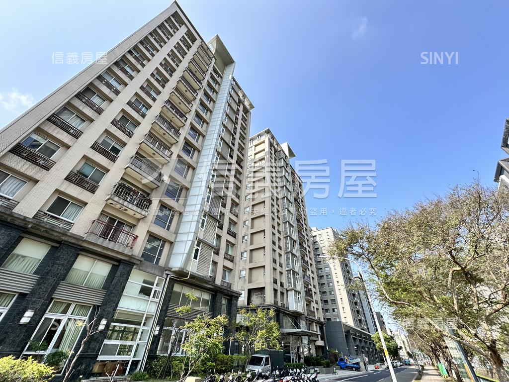 大自然美景３房雙車位房屋室內格局與周邊環境