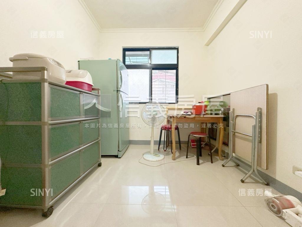 一層一戶邊間美寓房屋室內格局與周邊環境