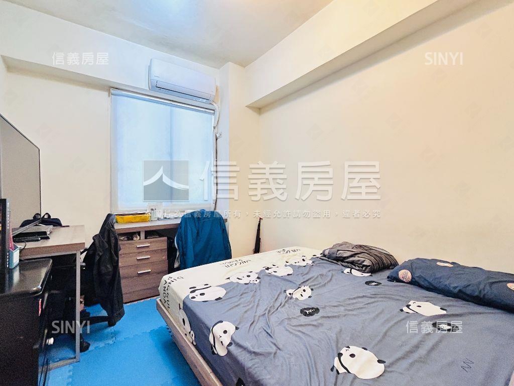 近中山國小大空間四房車位房屋室內格局與周邊環境