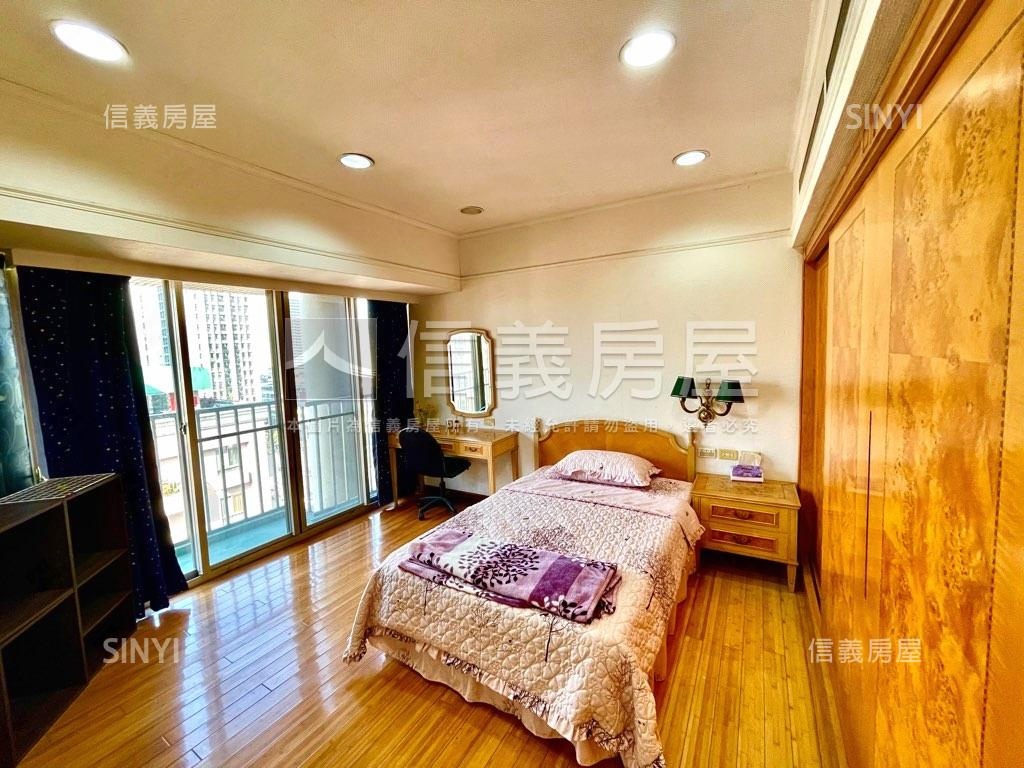 八期高樓露台戶稀有釋出房屋室內格局與周邊環境