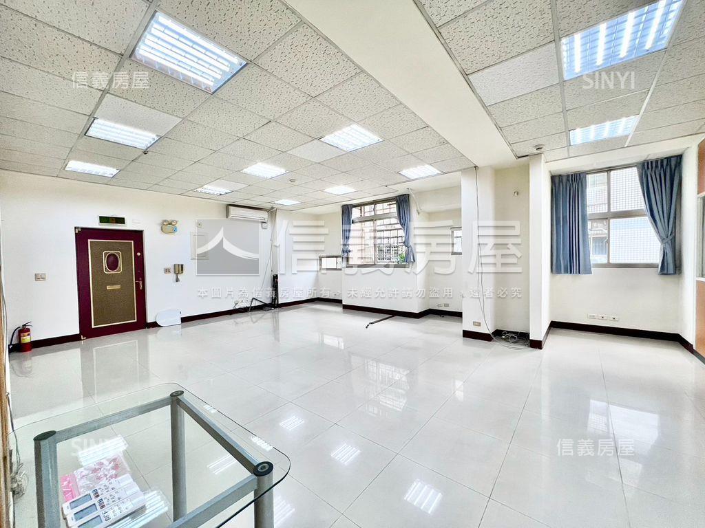 松江南京高樓邊間坡平車位房屋室內格局與周邊環境