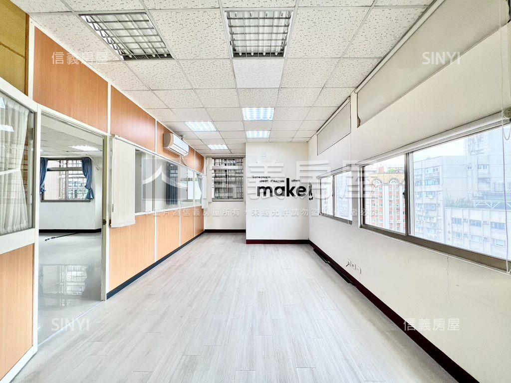 松江南京高樓邊間坡平車位房屋室內格局與周邊環境