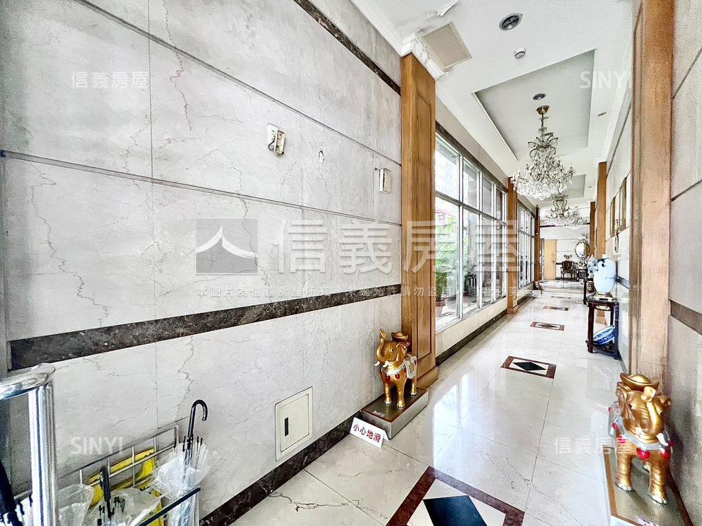 松江南京高樓邊間坡平車位房屋室內格局與周邊環境