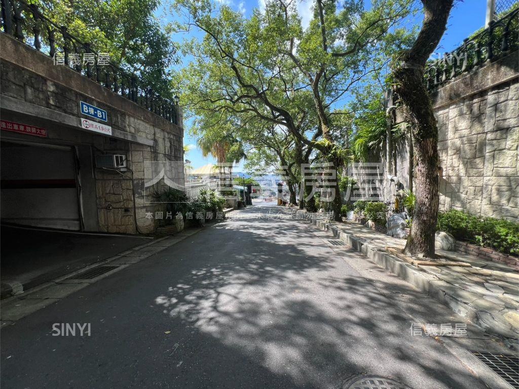 政大御花園綠意光景附車位房屋室內格局與周邊環境