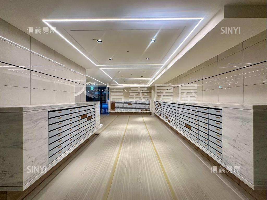 帝國花園Ｂ３平面車位房屋室內格局與周邊環境