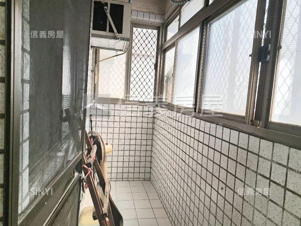 太子雅緻大美寓附車位讚房屋室內格局與周邊環境