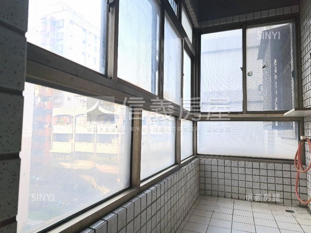 太子雅緻大美寓附車位讚房屋室內格局與周邊環境