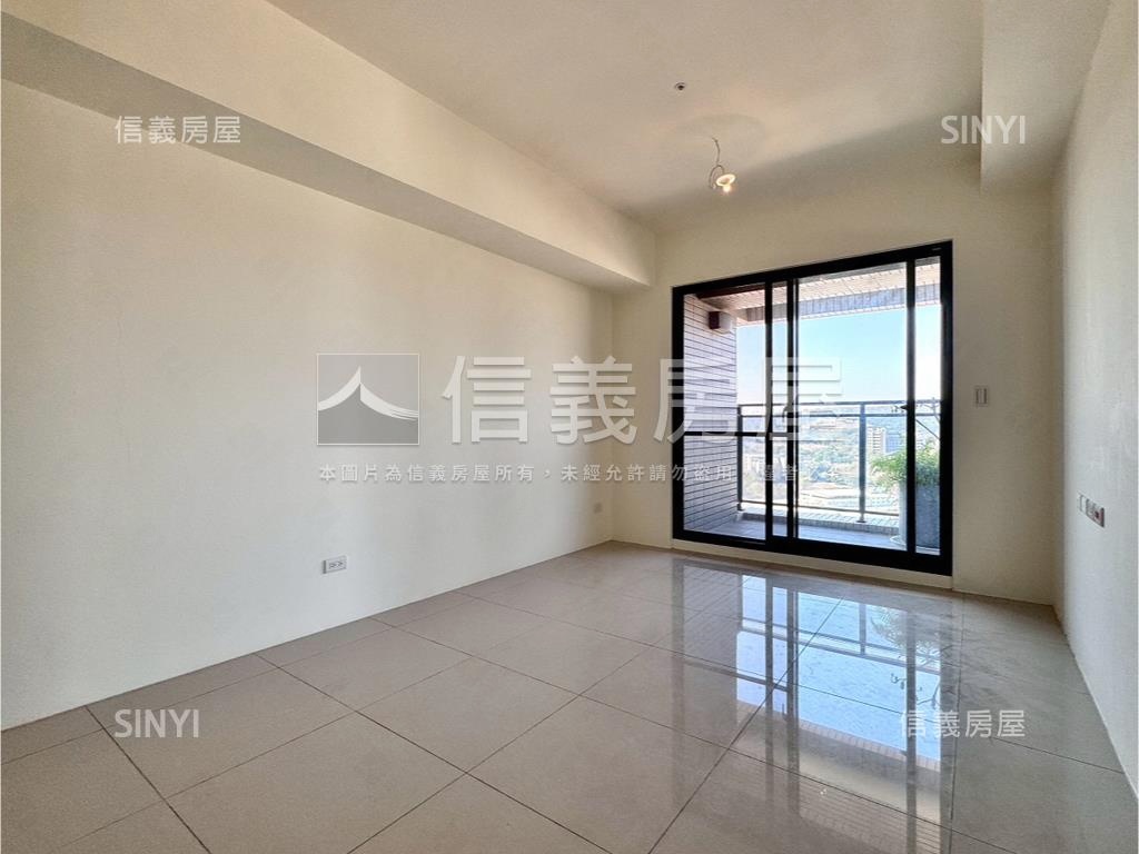 世界花園視野三房平車房屋室內格局與周邊環境