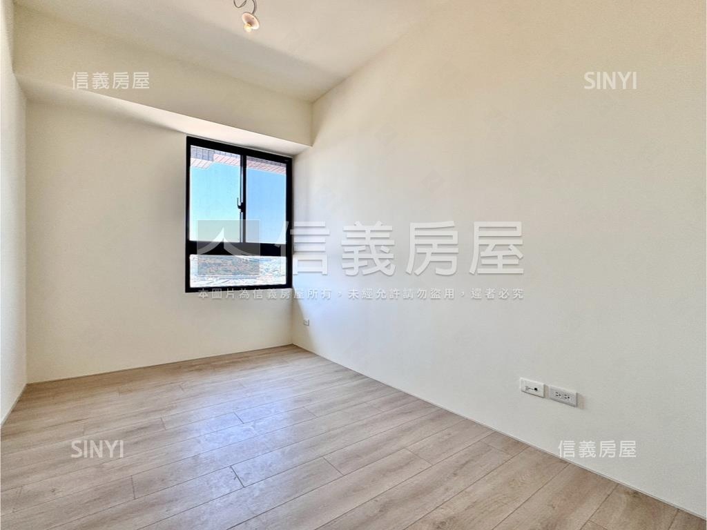 世界花園視野三房平車房屋室內格局與周邊環境