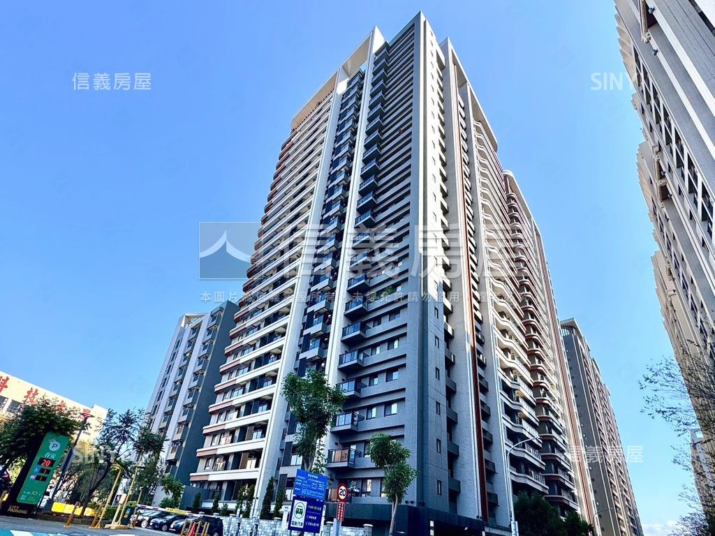 世界花園視野三房平車房屋室內格局與周邊環境