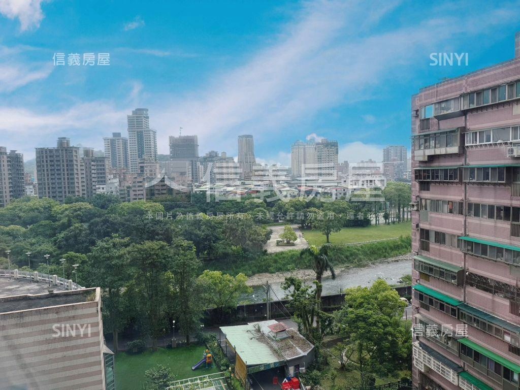 大鵬景美溪高樓河景大戶房屋室內格局與周邊環境